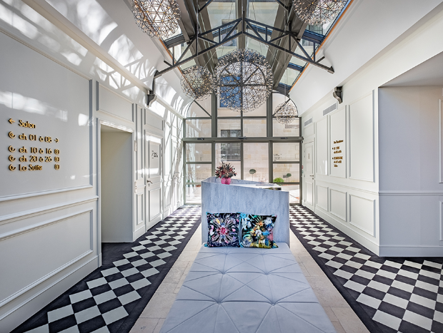 Il y a seulement des grands détails